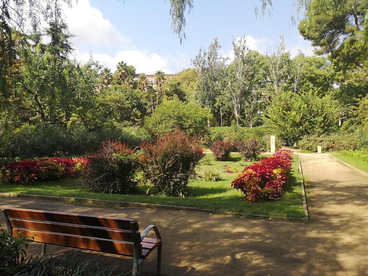 Aparteasy - Turo Park With Lovely Balcony Barcelona Exterior photo